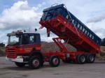 Scania P340 8x4 Tipper 2004 года